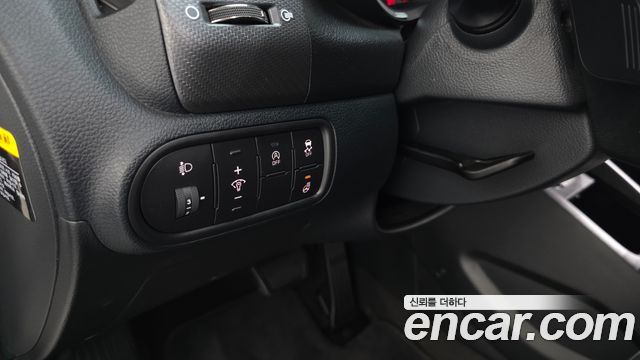 Kia K3 2016 — photo 18