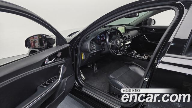 Kia Stinger 2018 — photo 10