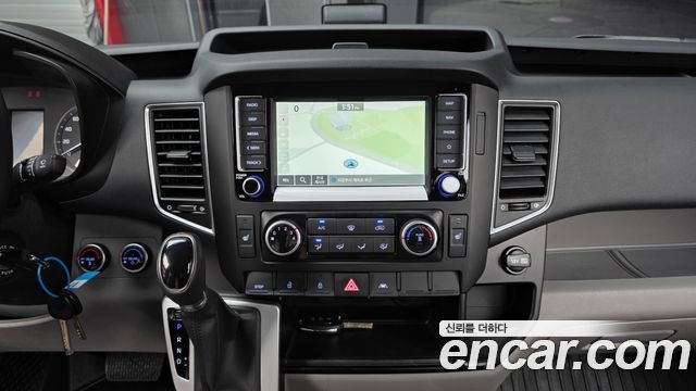 Hyundai Solati 2024 — photo 20
