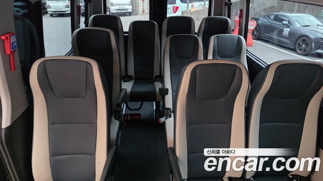 Hyundai Solati 2024 — photo 16