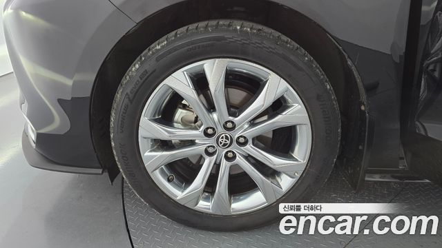 Toyota Sienna 2022 — photo 5