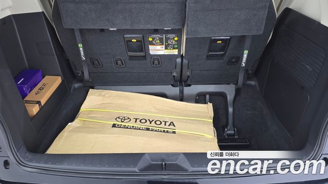 Toyota Sienna 2022 — photo 23