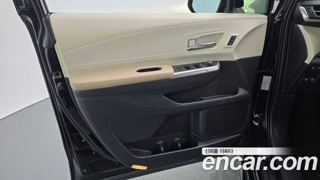 Toyota Sienna 2022 — photo 14