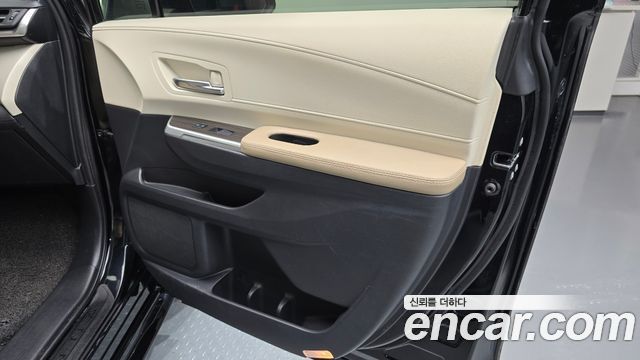 Toyota Sienna 2022 — photo 15