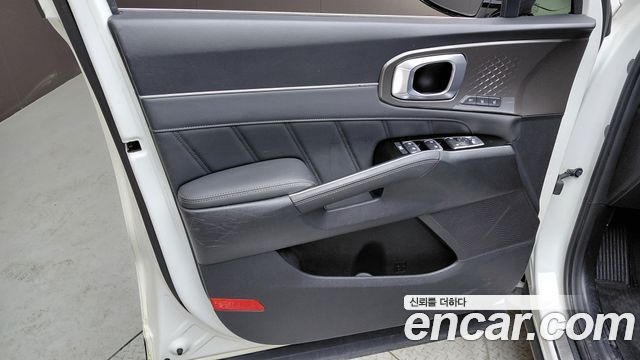 Kia Sorento 2022 — photo 14