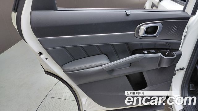 Kia Sorento 2022 — photo 15