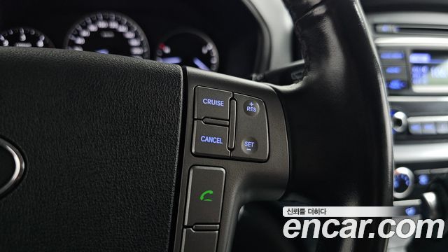 Hyundai Starex 2017 — photo 28