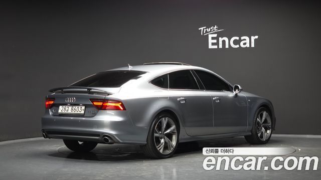 Audi A7 2014 — photo 2