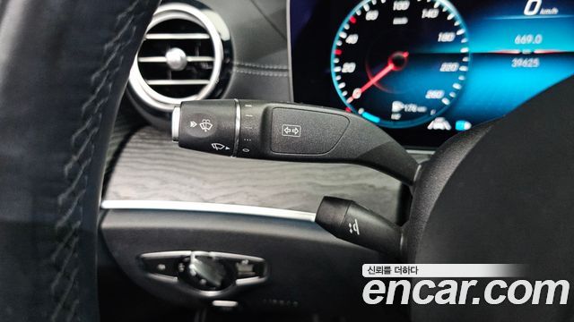 Mercedes-Benz E-Class 2021 — photo 21
