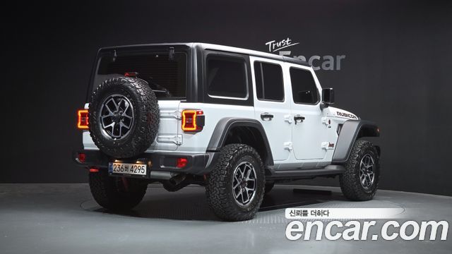 Jeep Wrangler 2025 — photo 2