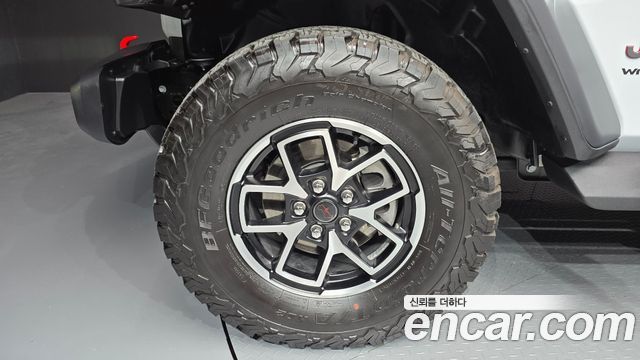 Jeep Wrangler 2025 — photo 5