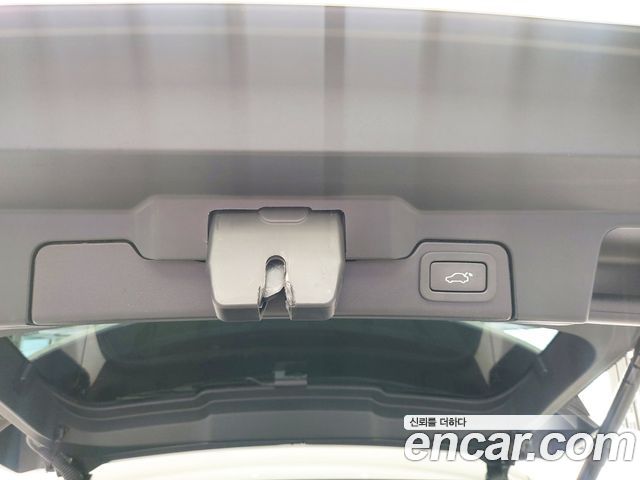 Land Rover Range Rover Evoque 2018 — photo 10