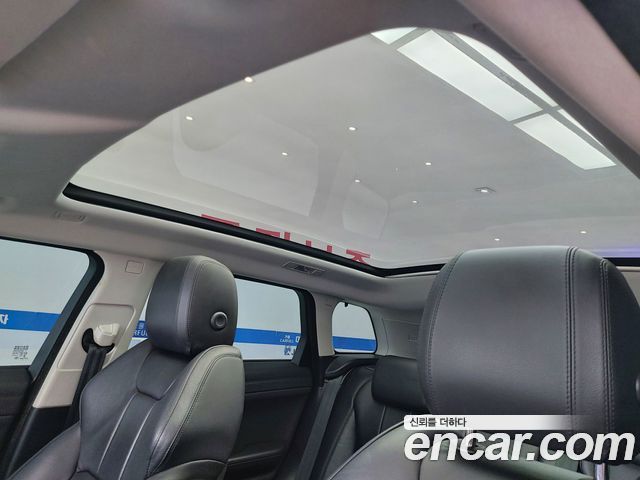 Land Rover Range Rover Evoque 2018 — photo 12