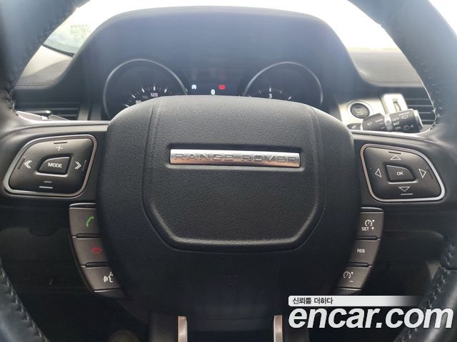 Land Rover Range Rover Evoque 2018 — photo 13