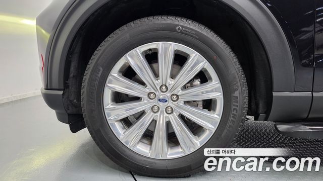 Ford Explorer 2022 — photo 5