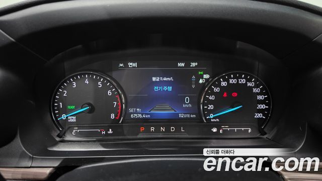 Ford Explorer 2022 — photo 8
