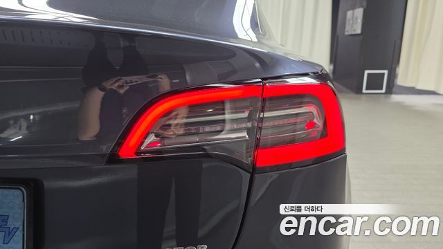 Tesla Model 3 2020 — photo 9