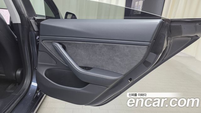 Tesla Model 3 2020 — photo 15