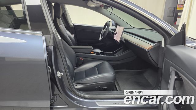 Tesla Model 3 2020 — photo 16