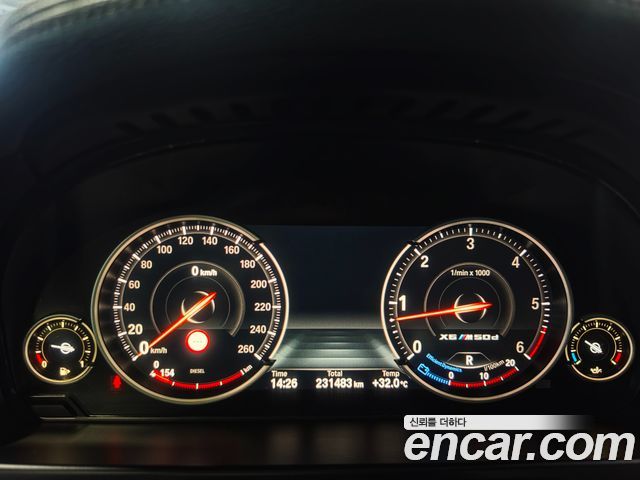 BMW X6 2016 — photo 8