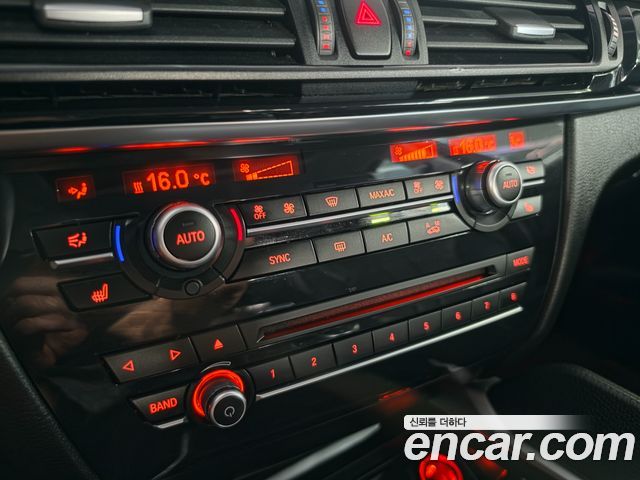 BMW X6 2016 — photo 14