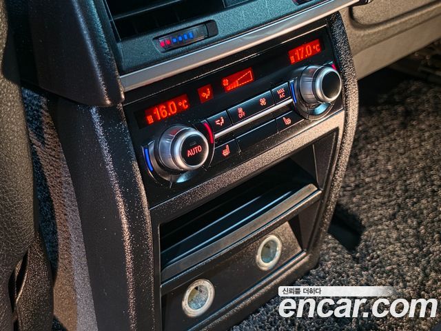 BMW X6 2016 — photo 16