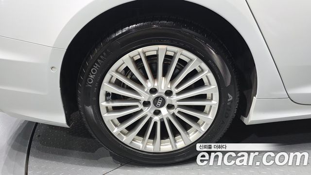 Audi A6 2021 — photo 5