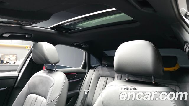 Audi A6 2021 — photo 24
