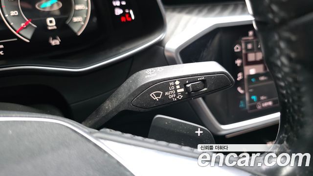 Audi A6 2021 — photo 31
