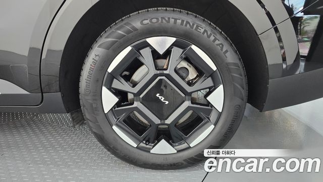 Kia Canival 2024 — photo 7