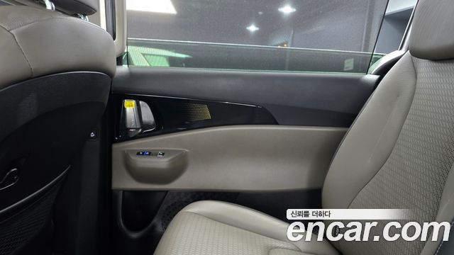 Kia Canival 2024 — photo 15