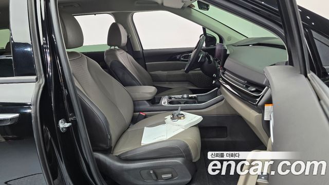 Kia Canival 2024 — photo 16