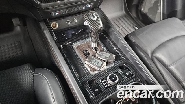 KG Mobility Rexton 2018 — photo 11