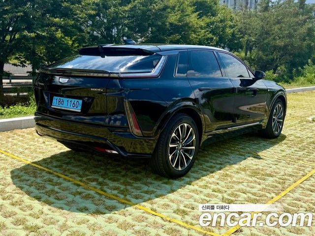 Cadillac Lyriq 2024 — photo 6