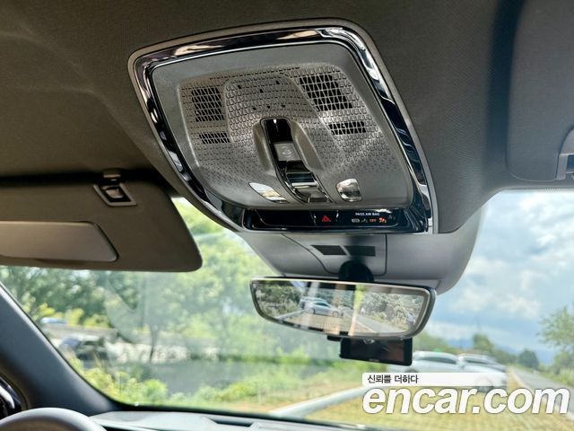 Cadillac Lyriq 2024 — photo 15