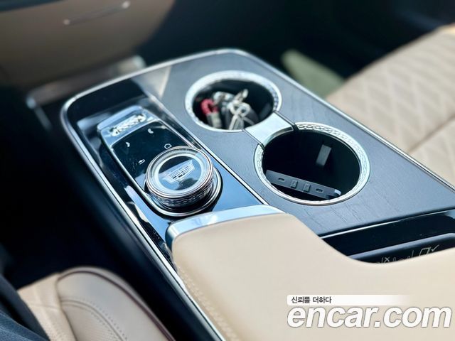Cadillac Lyriq 2024 — photo 19