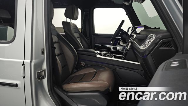 Mercedes-Benz G-Class 2021 — photo 10
