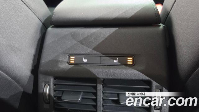 Land Rover Discovery Sport 2020 — photo 34