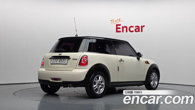 Mini Cooper 2013 — photo 2