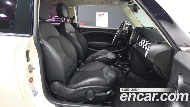 Mini Cooper 2013 — photo 11