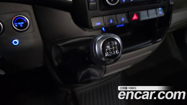 Hyundai Solati 2015 — photo 12