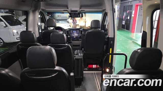 Hyundai Solati 2015 — photo 17