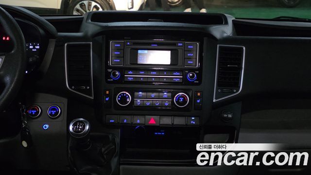 Hyundai Solati 2015 — photo 19