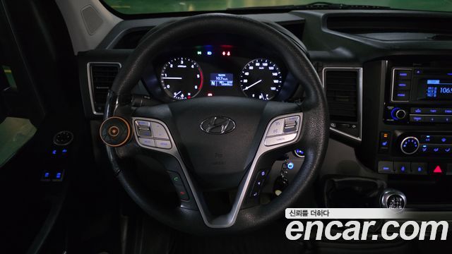 Hyundai Solati 2015 — photo 20