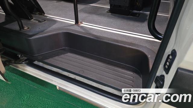 Hyundai Solati 2015 — photo 24