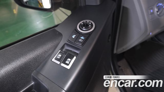 Hyundai Solati 2015 — photo 30