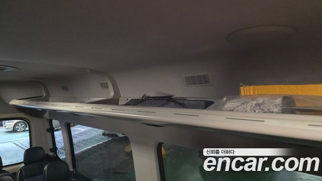 Hyundai Solati 2015 — photo 32