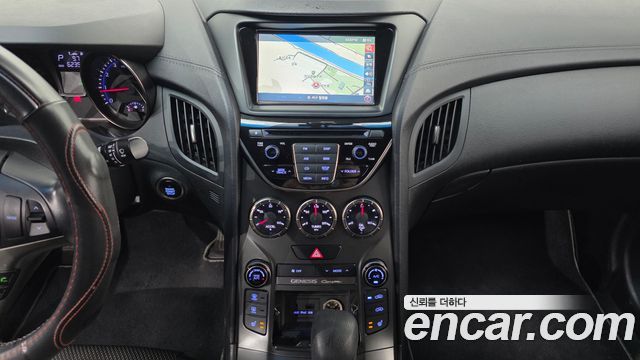 Hyundai Genesis 2014 — photo 14