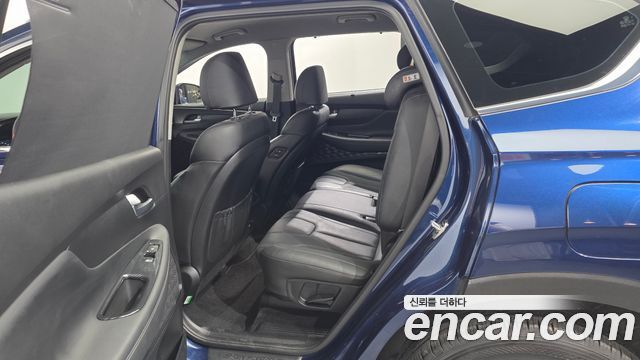 Hyundai Santafe 2019 — photo 11