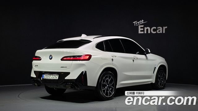 BMW X4 2023 — photo 2